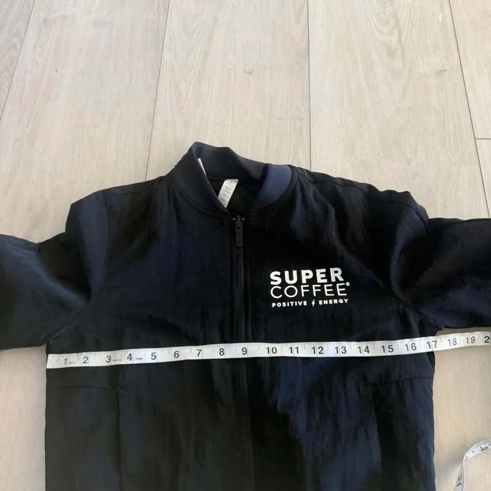 Lululemon women’s black jacket size 2